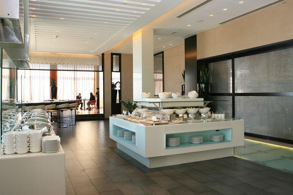 Centro Yas Island-by Rotana Hotel