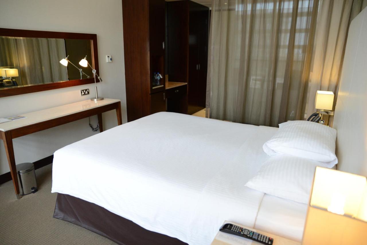 Hotel Centro Yas Island-by Rotana 3*